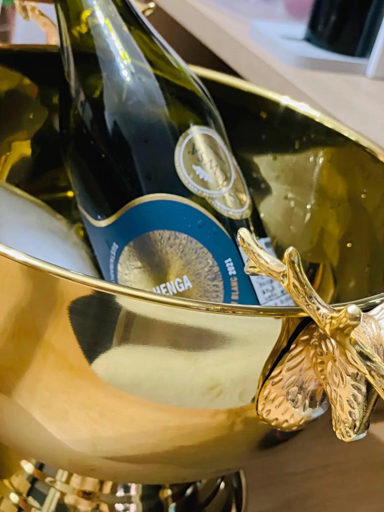 Elegant Wall-Mounted Drink Chiller